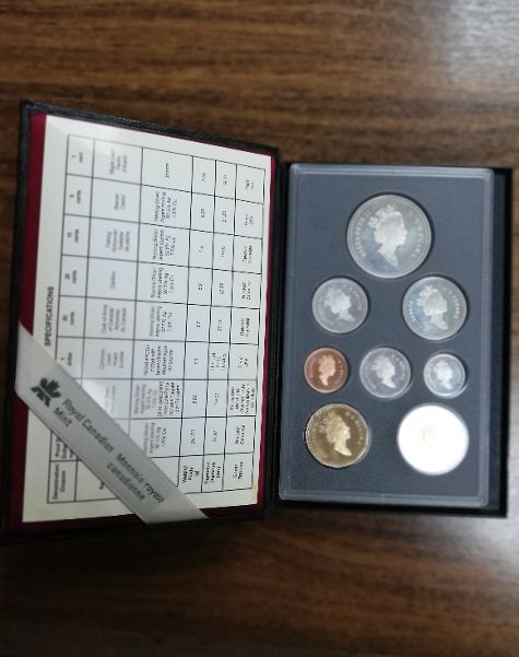 CANADA DEL AÑO 1997 ESTUCHE DE 8 MONEDAS PLATA